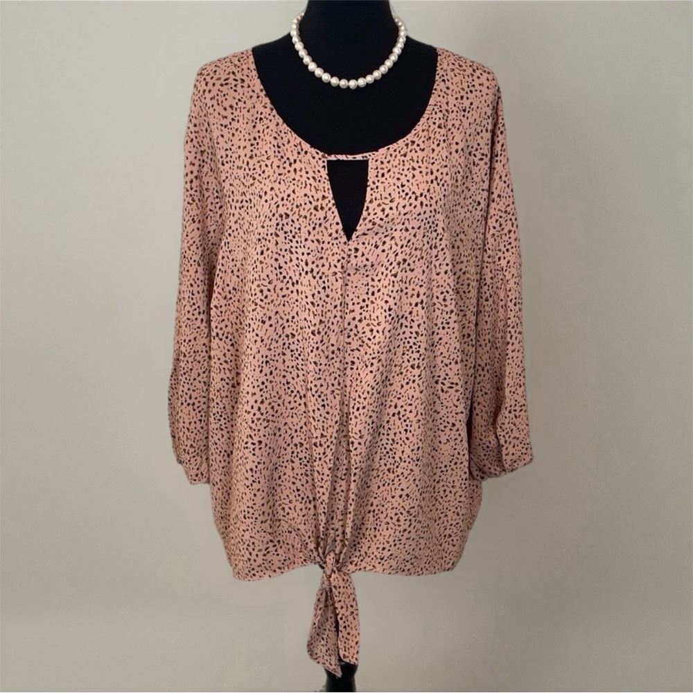 ASTR The Label Clay Animal Print Tie Front Keyhole Neckline Blouse Size 3X